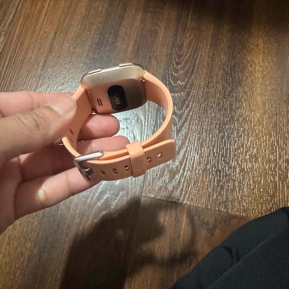 Fitbit - Picture 2 of 4